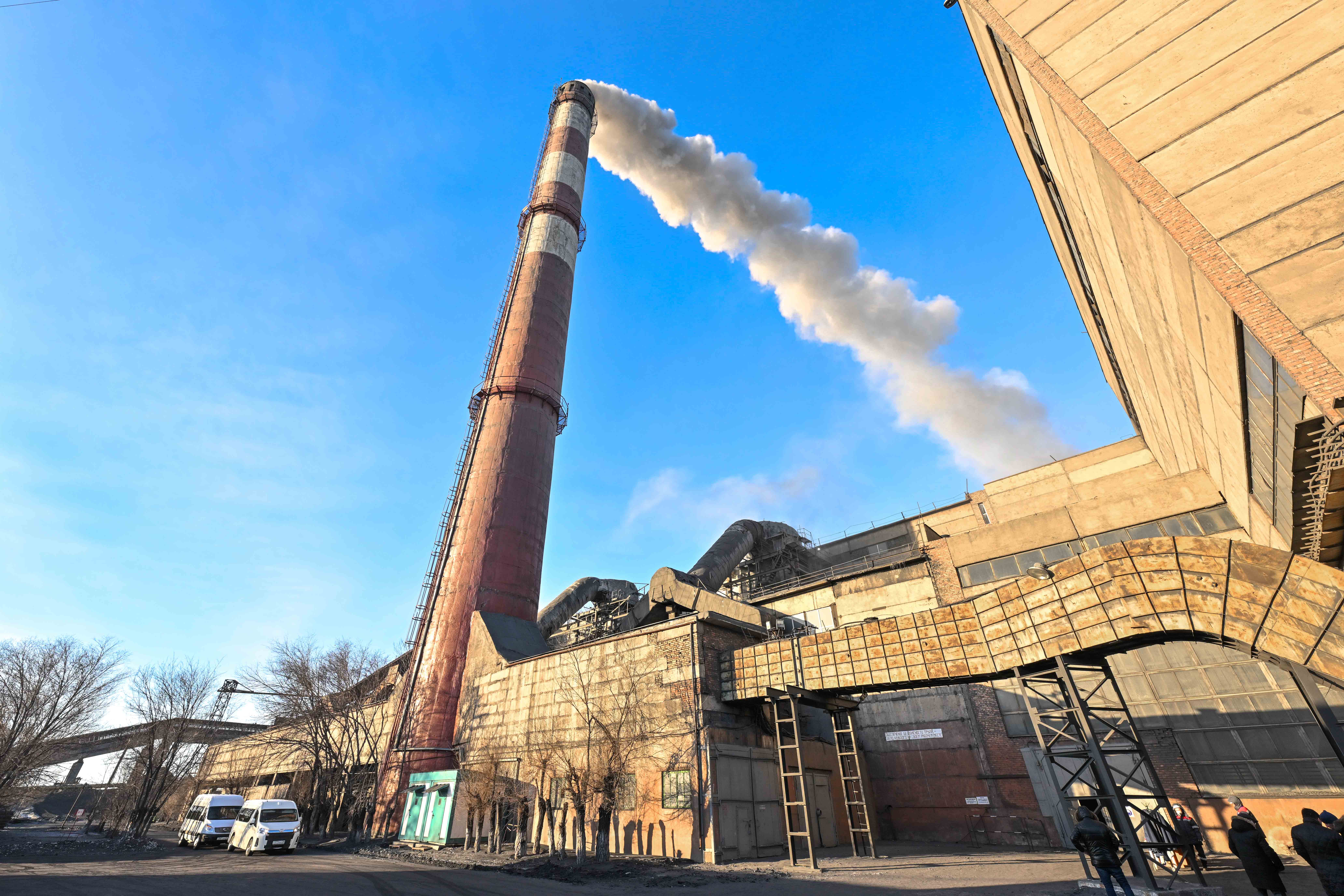 БЕЛЫЙ ДЫМ В МУРЖАДА